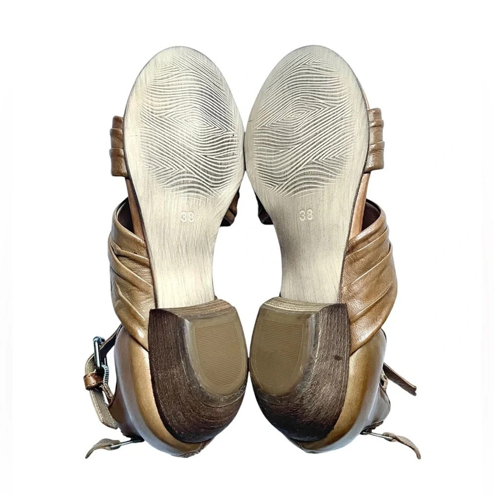 Miz Mooz Cassie Classic Tan Soft Leather Strappy Heeled Sandals Size 38/7.5 - Picture 5 of 5